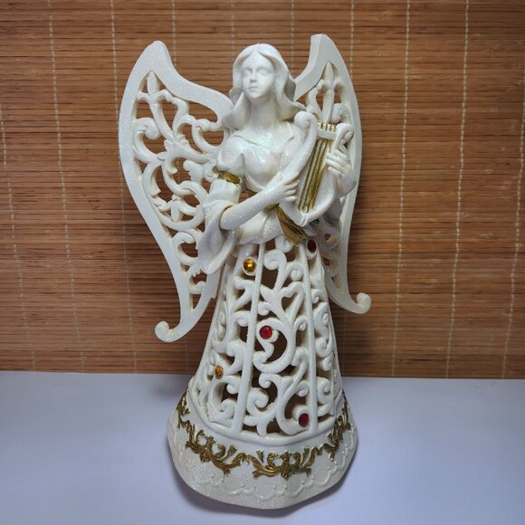 Costco LED Lighted Angel Figurine 11.5” Colour Changing Christmas Decor - Picture 4 of 17